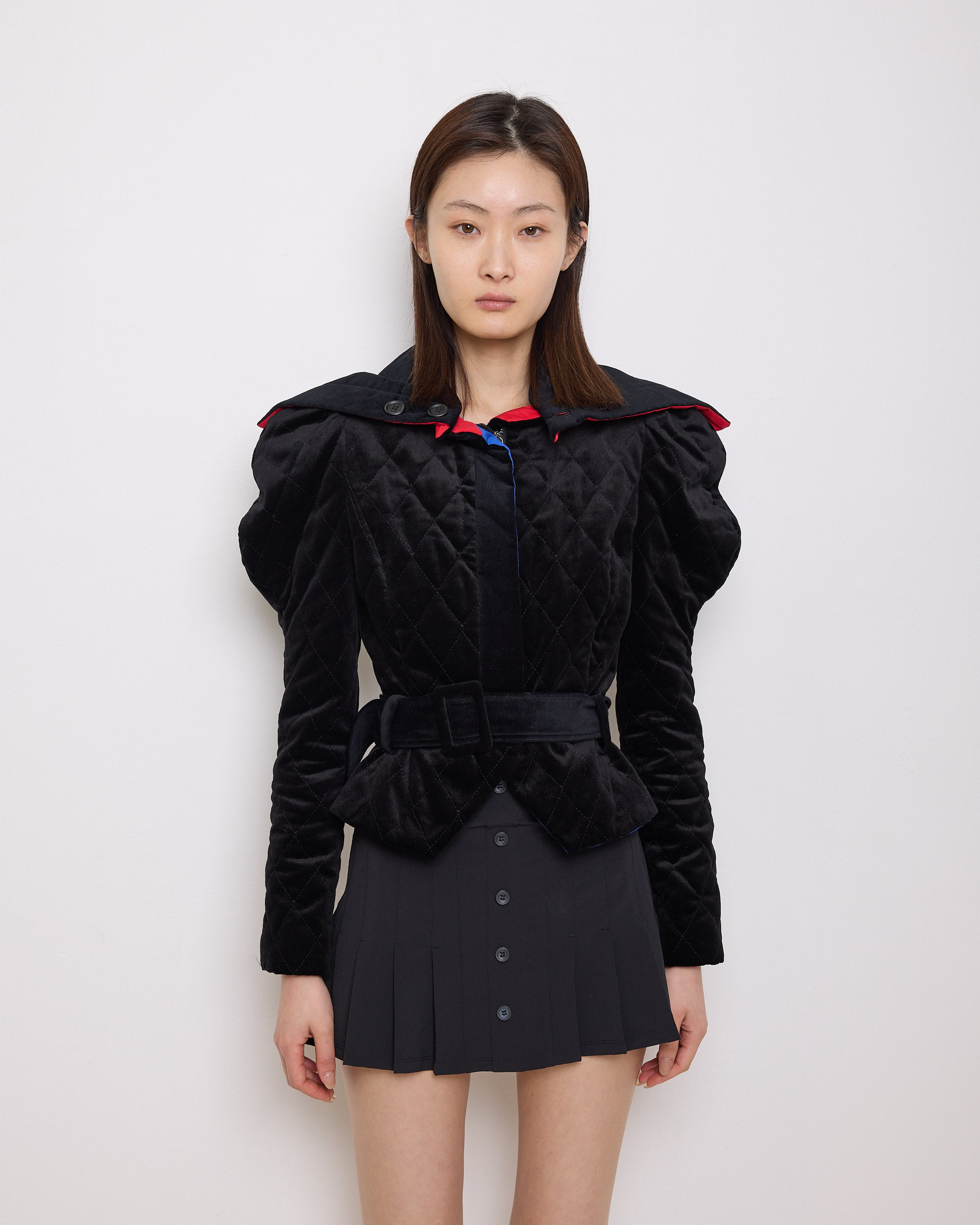 Vintage Cropped Jacket with attachable hood, size 42 fits XS–S, 21-inch length. Model is 5'9", very good condition