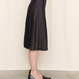 Tahari Silk Blend Grey Pleated Skirt
